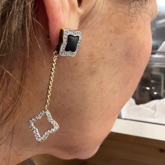 David Yurman Earrings 18K Diamond & Black Onyx - Picture 9 of 10